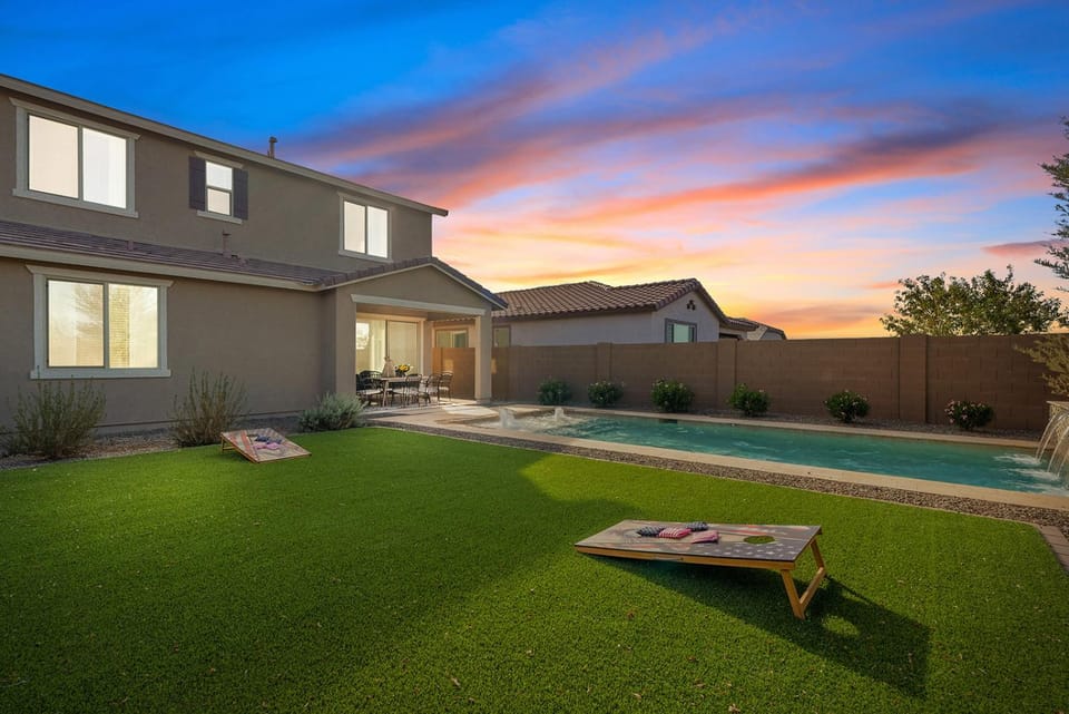 Garden, Garden view, Pool view, Swimming pool, Swimming pool, Sunset