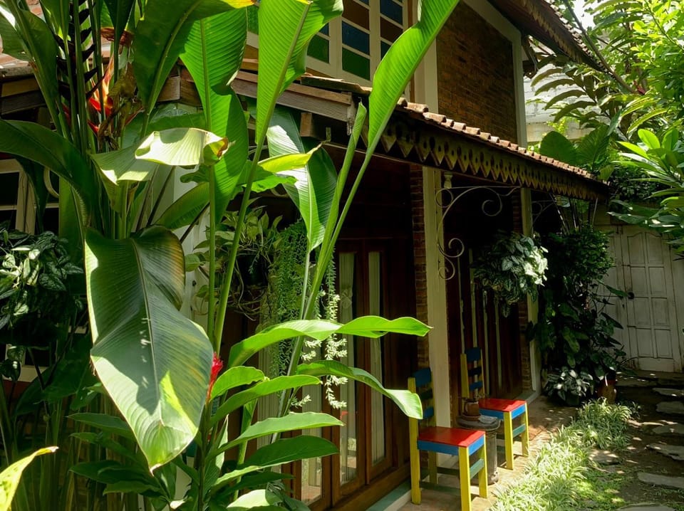 Property building, Garden