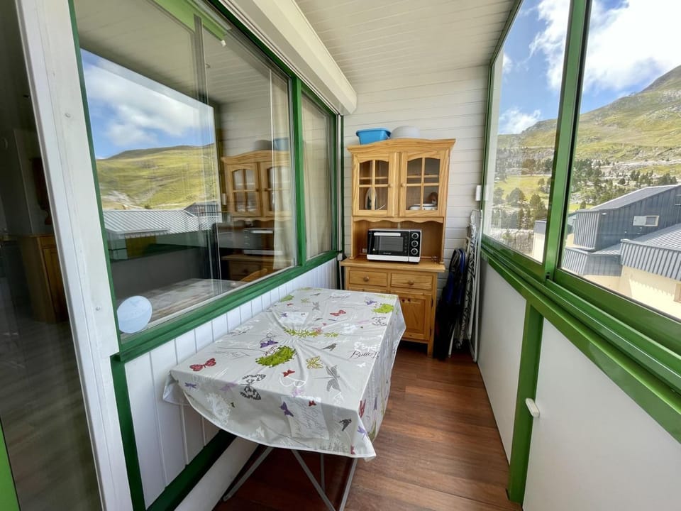 Les Myrtilles Apartment in Nouvelle-Aquitaine