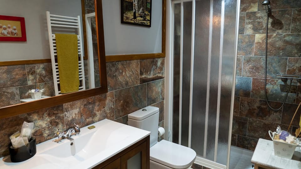 Casa El Mirador del Miño en la Ribeira Sacra House in Galicia