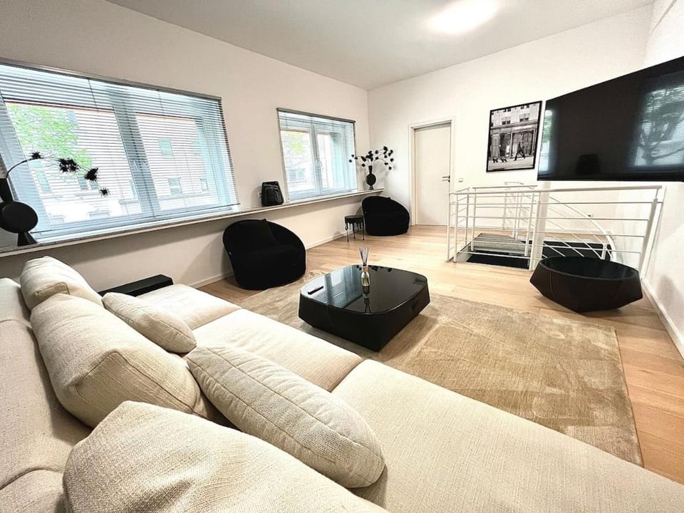 Elegante Maisonette Düsseldorf Apartment in Neuss