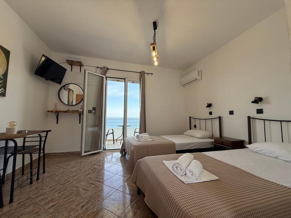 Ostria Sea View Suite Apartment in Decentralized Administration of the Aegean