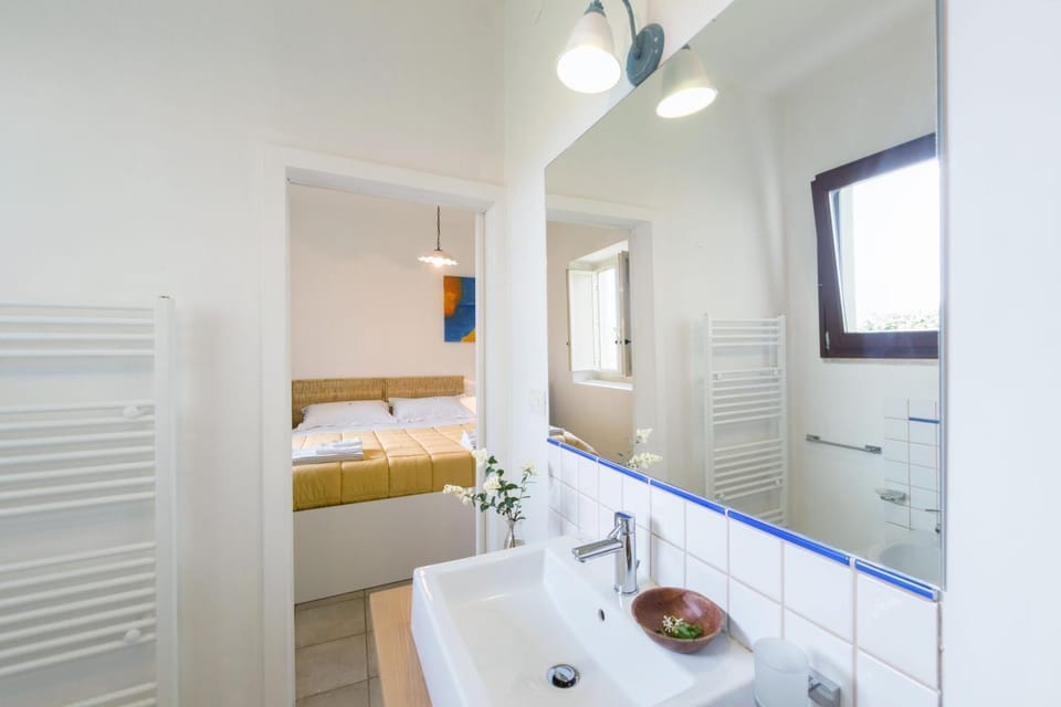 Bathroom, Bedroom