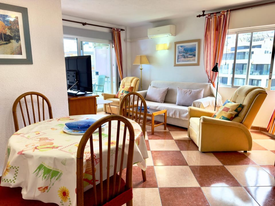 9A vistas al mar y wifi Apartment in Calp