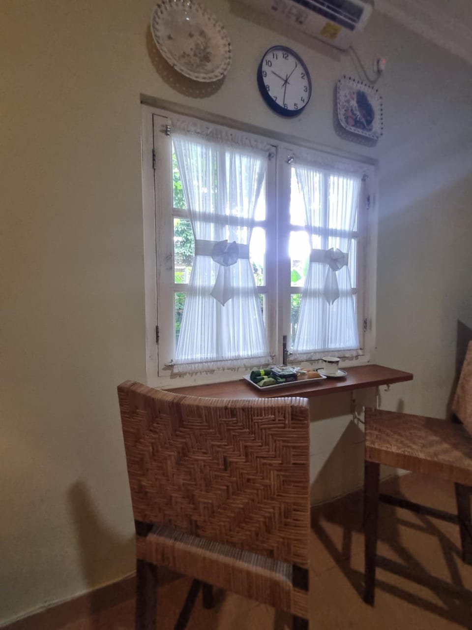 Comfy Room Yogyakarta BY Hamsa Putih Bed and Breakfast in Yogyakarta