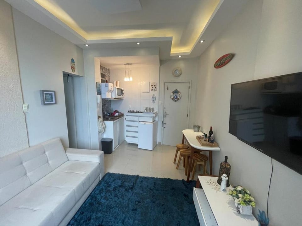 Apartamento com vista para o mar em Copacabana, 2 minutos da praia Apartment in Rio de Janeiro