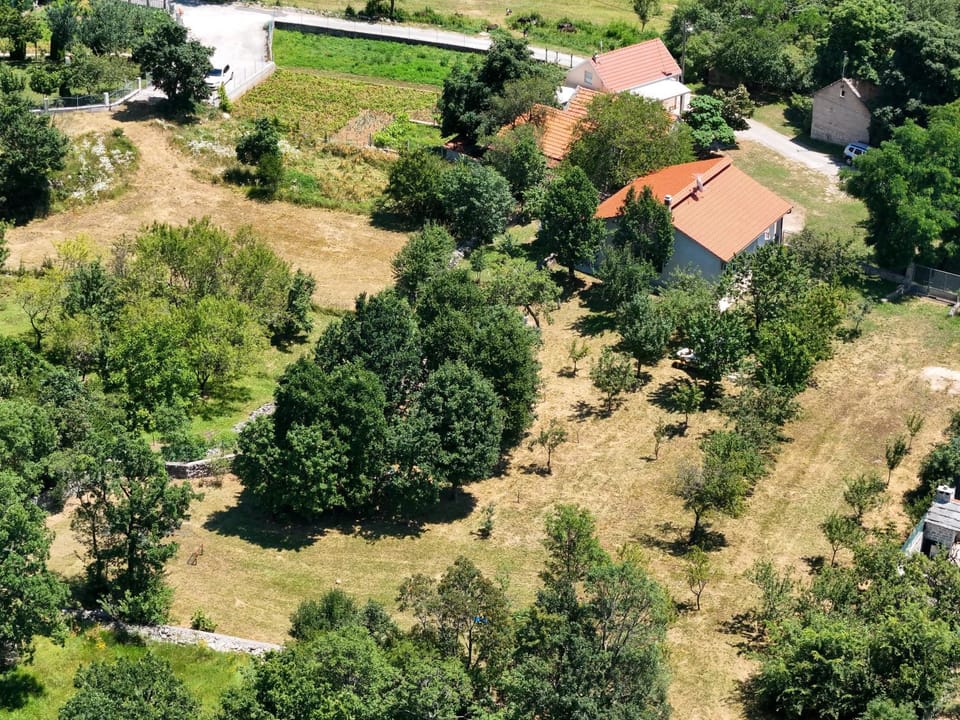 AnteAna Vrlika Split Apartment in Split-Dalmatia County