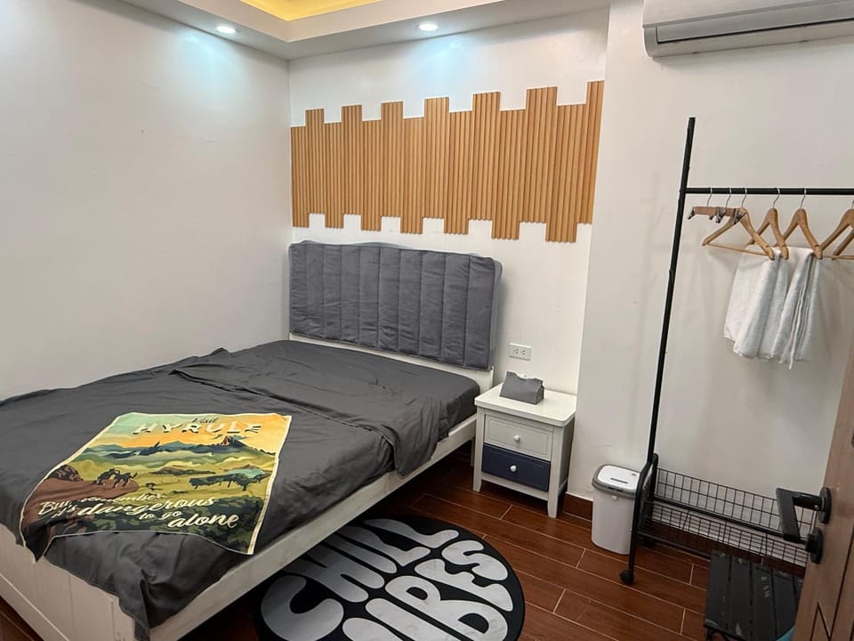Bed, Photo of the whole room, Bedroom, air conditioner