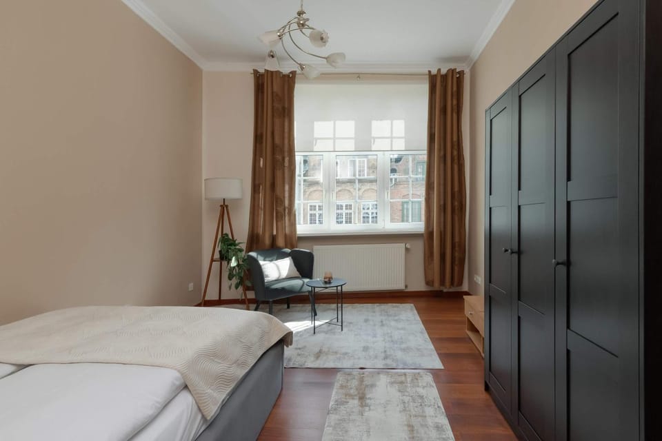 Bed, Bedroom, wardrobe