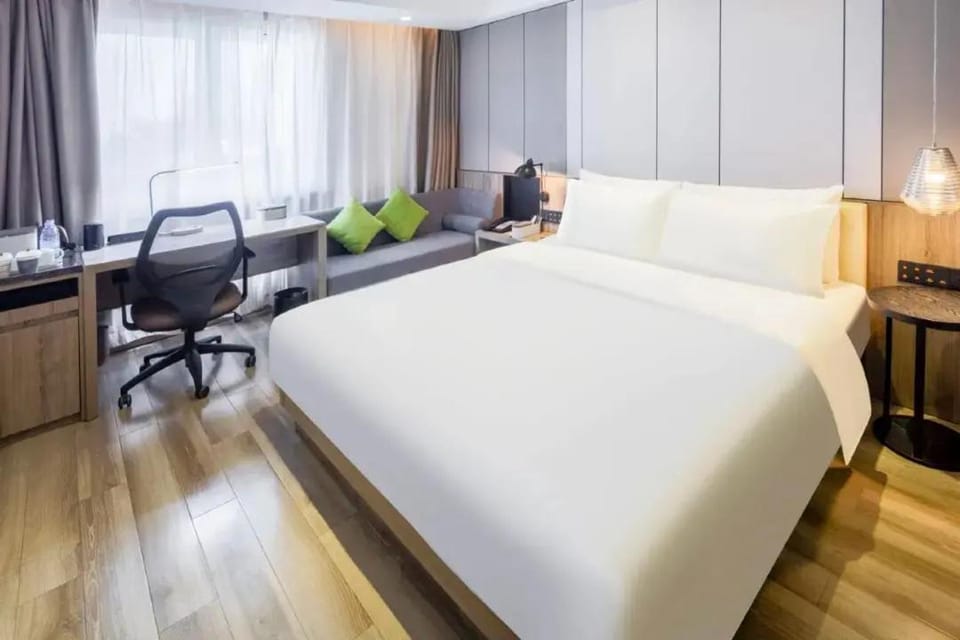Atour Hotel Tianjin Railway Station Jinwan Plaza Hotel in Tianjin