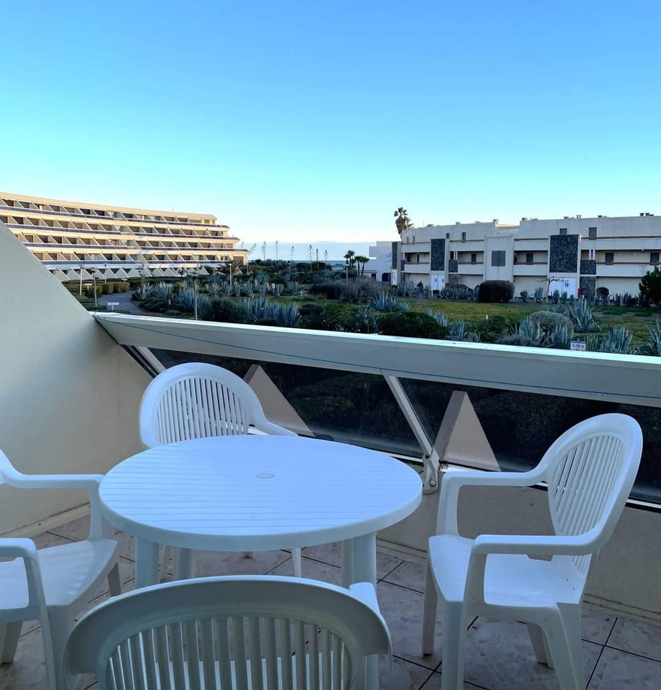 View (from property/room), Balcony/Terrace