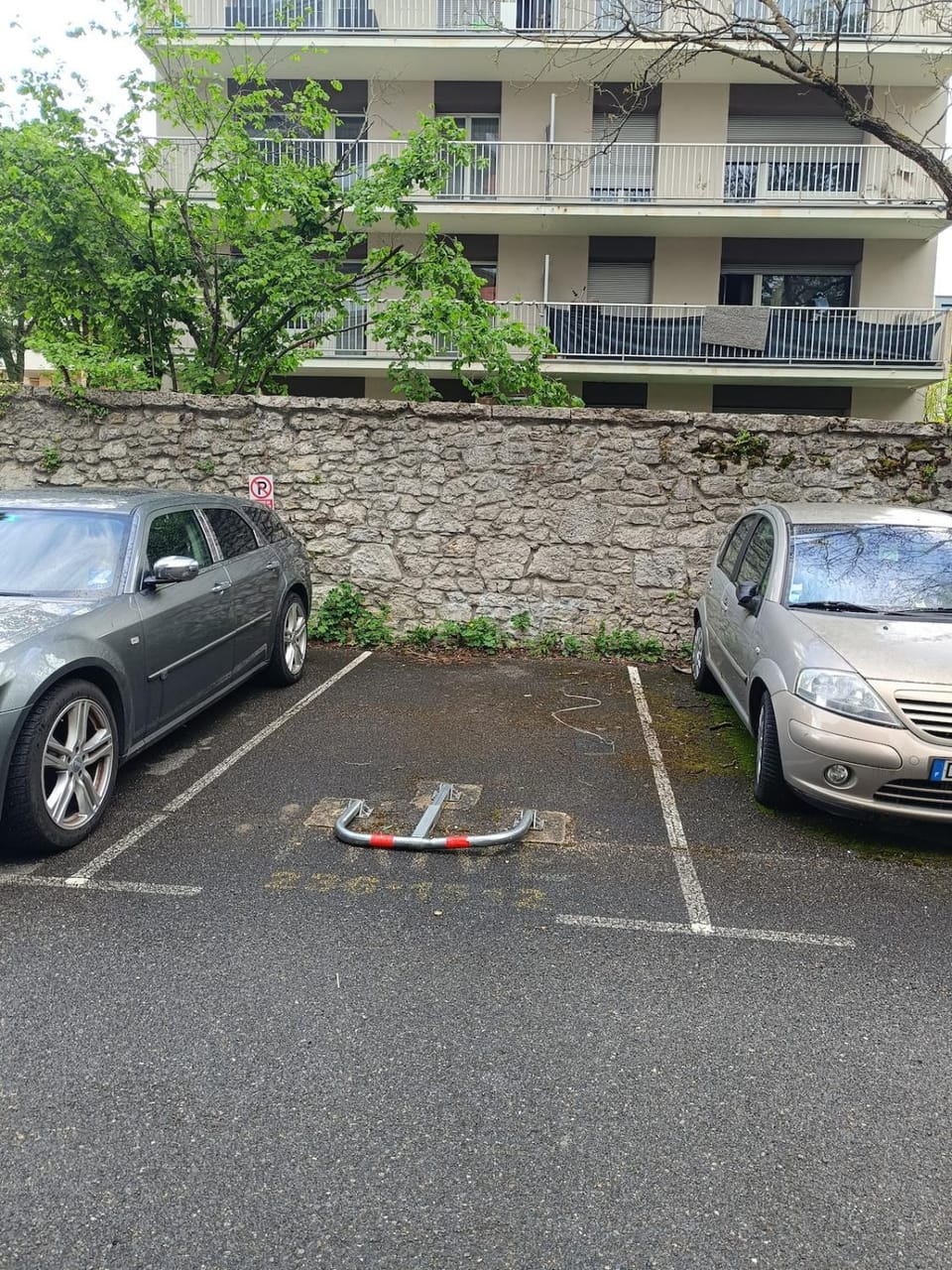 Le Moderne Apartment in Saint-Julien-en-Genevois