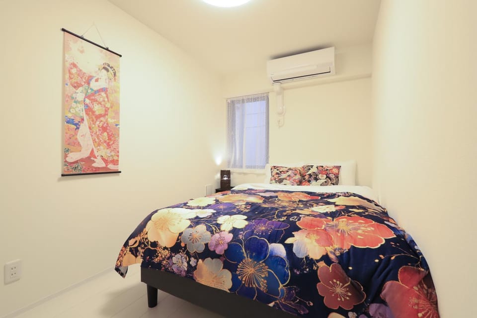 Bed, Bedroom, air conditioner