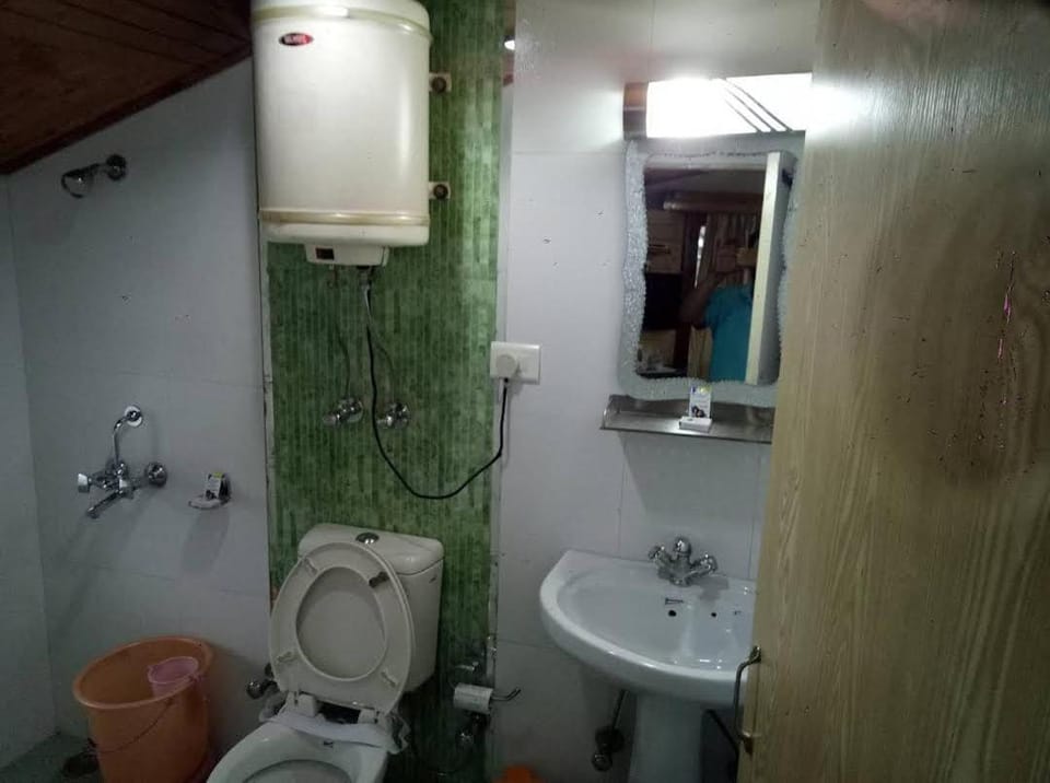 Jalaram Guest House Vacation rental in Uttarakhand