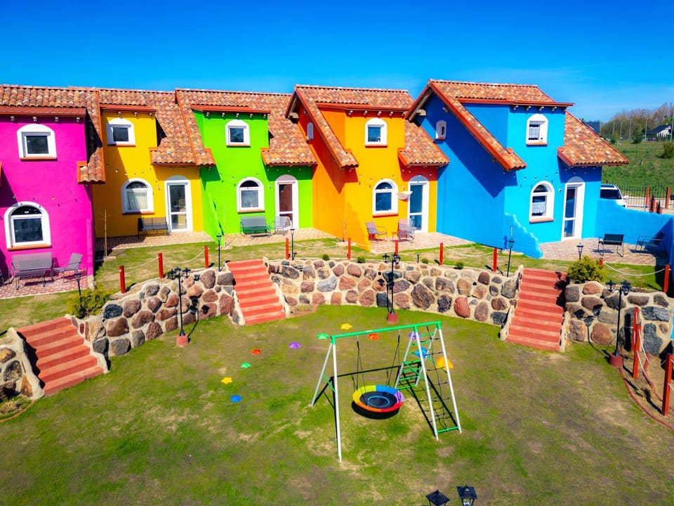 Property building, Day, Natural landscape, Children play ground, Garden, Garden, Other, Other, Other, Seating area, Evening entertainment, Garden view, towels, towels