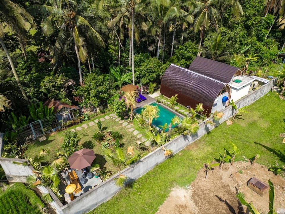 Property building, Bird's eye view