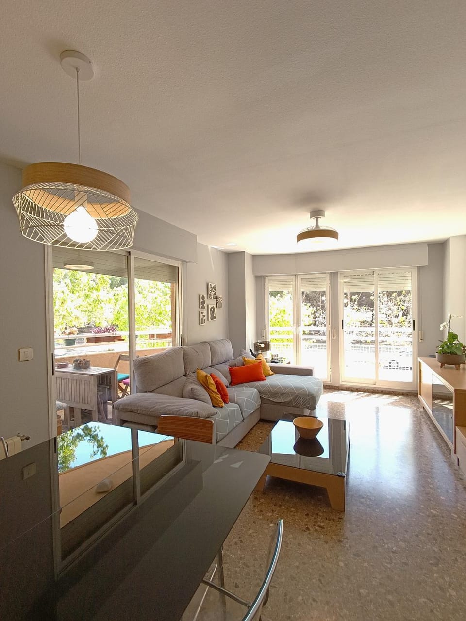 Living room, Seating area, Dining area