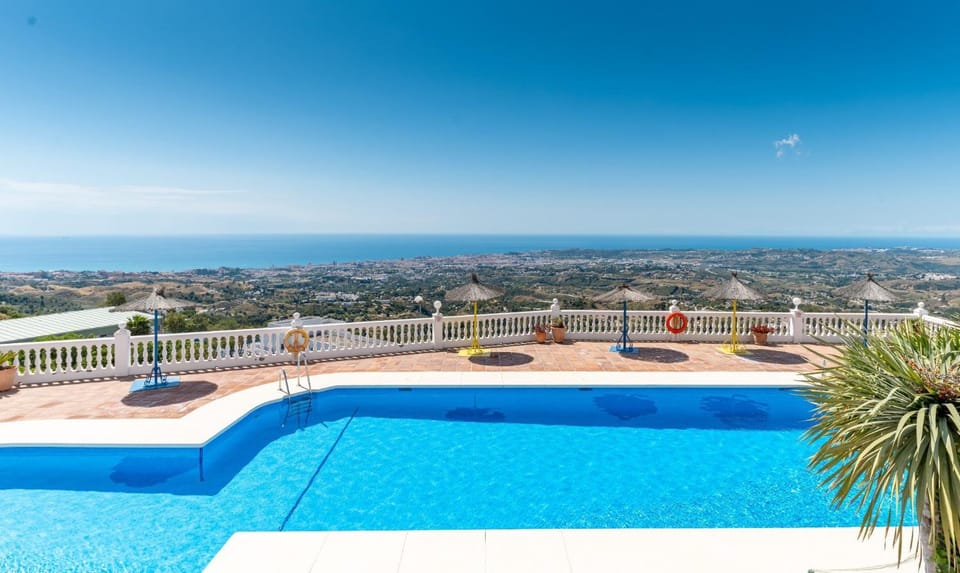 Luxurious & Elegant 3-bed apartment - Mijas Pueblo Apartment in Mijas