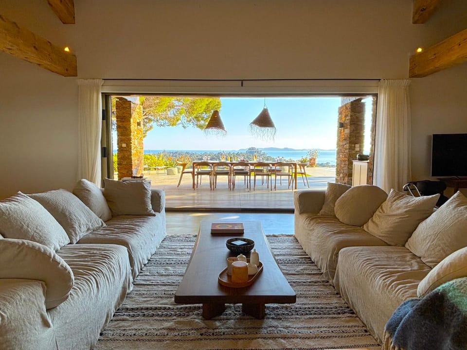 Natural landscape, View (from property/room), Living room, Sea view