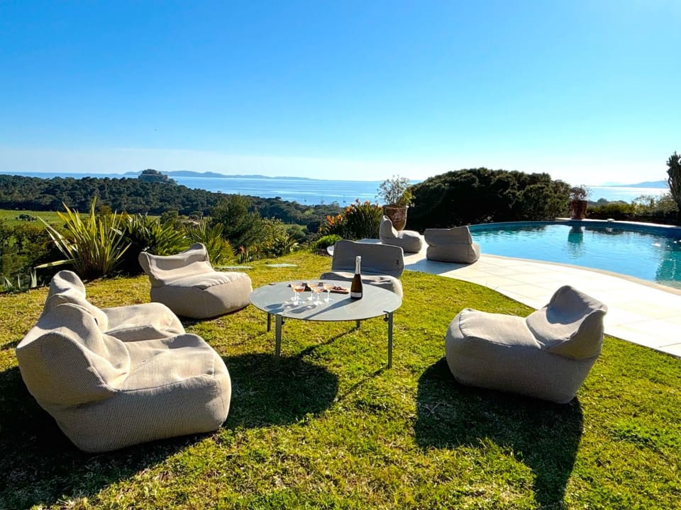 Patio, Day, Natural landscape, Garden, Garden view, Pool view, Sea view, Swimming pool, sunbed