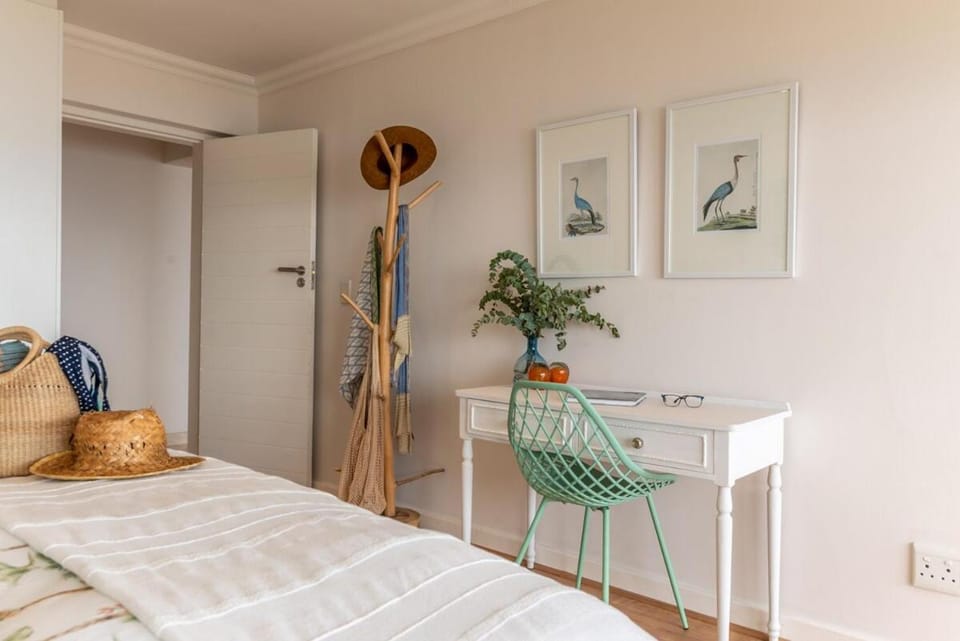 The Big Blue - beach living near V&A Waterfront Apartment in Cape Town