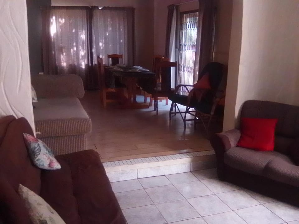 M and M Home from Home House in KwaZulu-Natal