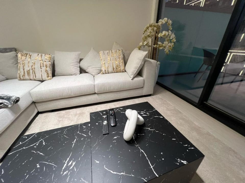 1 Bedroom in Binghatti Lavender Apartment in Dubai