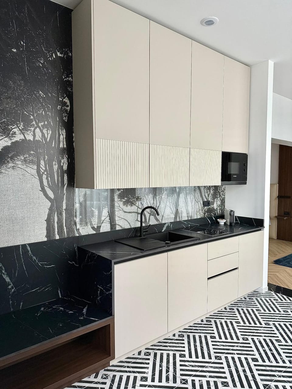 Kitchen or kitchenette