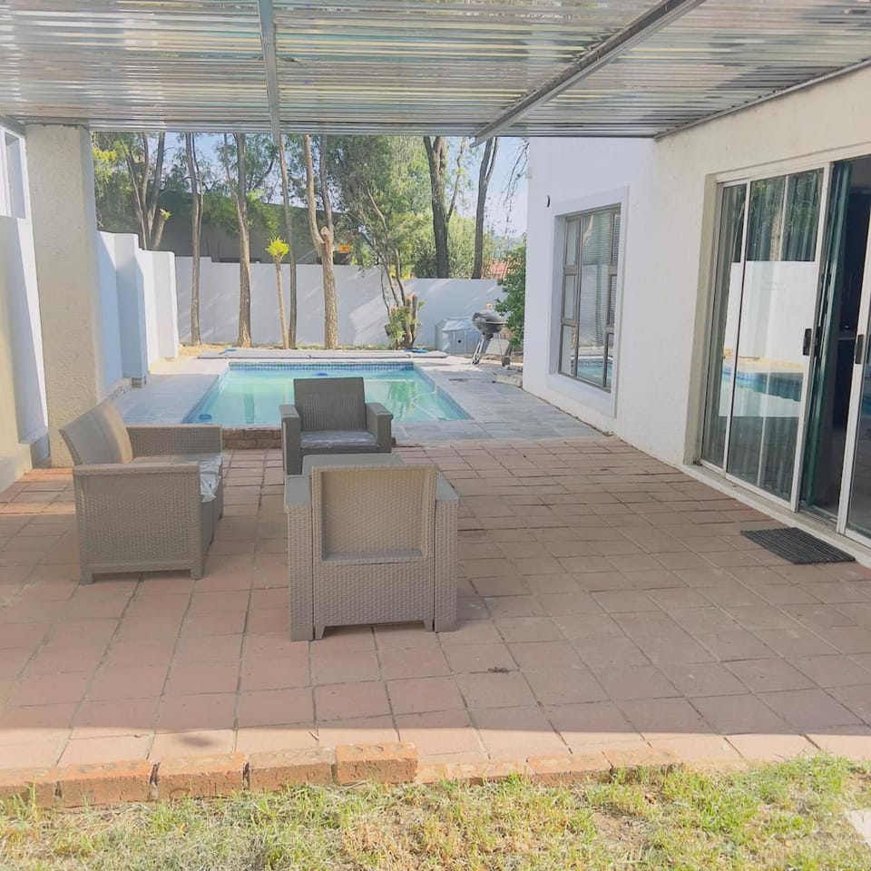 Patio, Pool view, Swimming pool