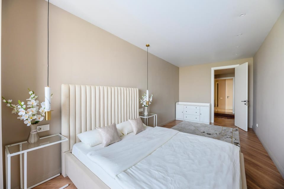Arbat4rooms Apartment in Almaty