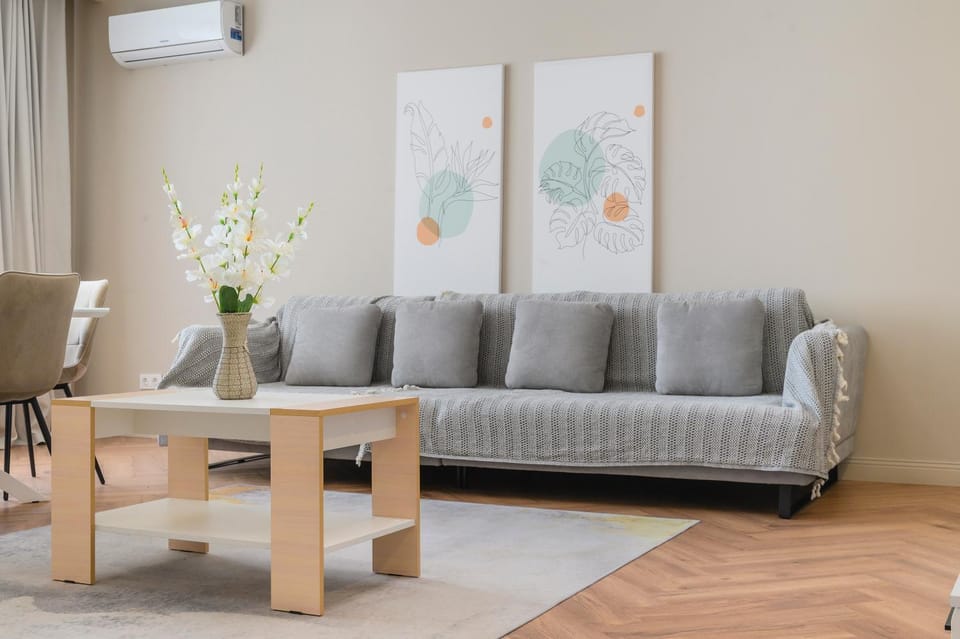 Arbat4rooms Apartment in Almaty