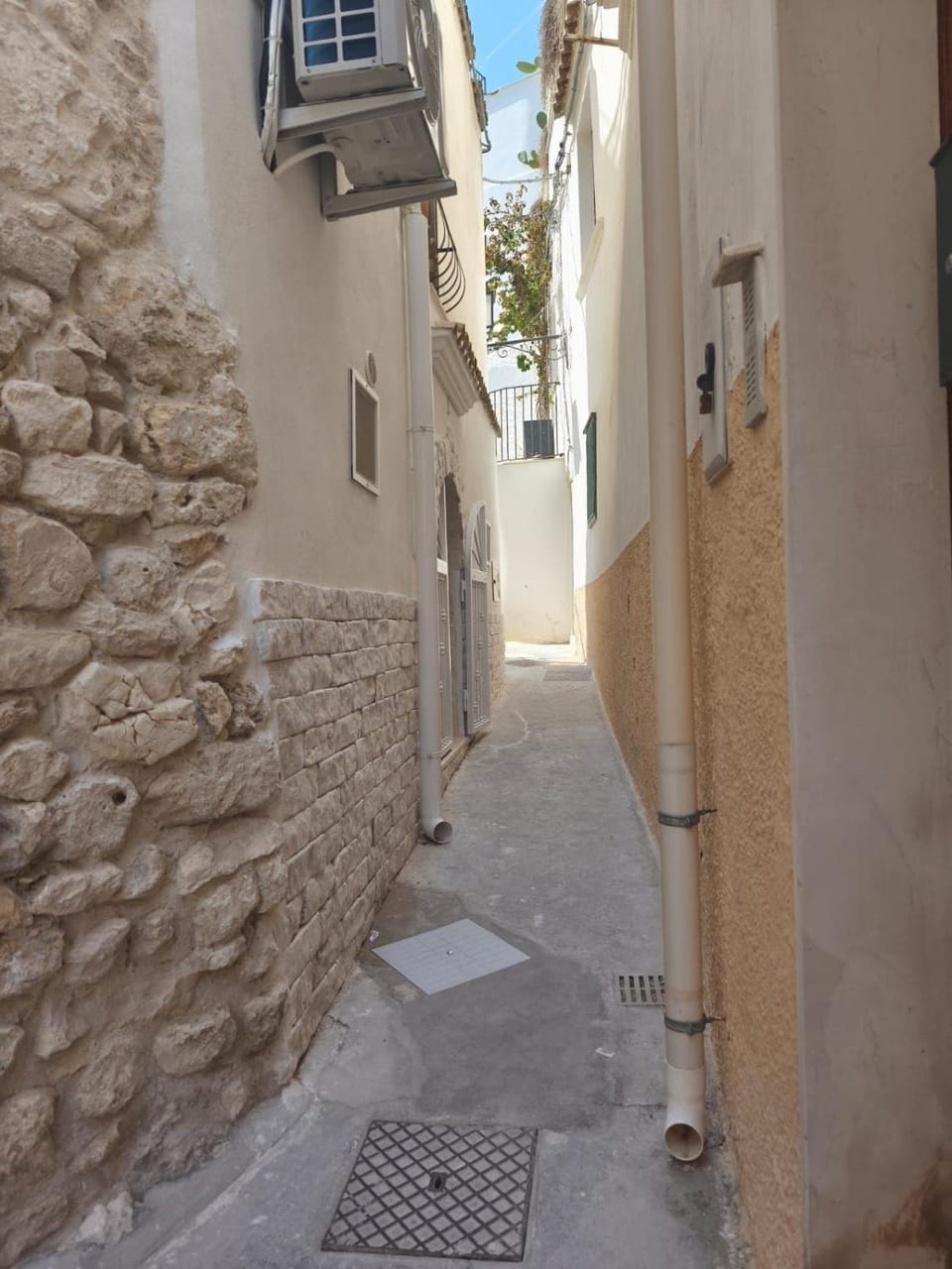 Neighbourhood