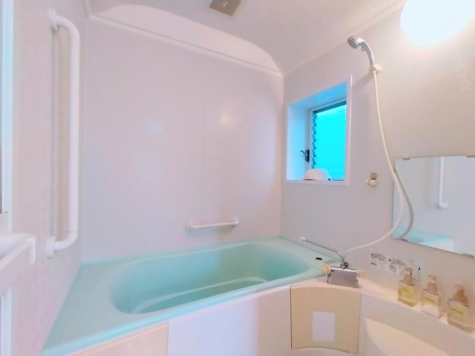 Shower, Hot Tub, Bathroom, Area and facilities, Bath
