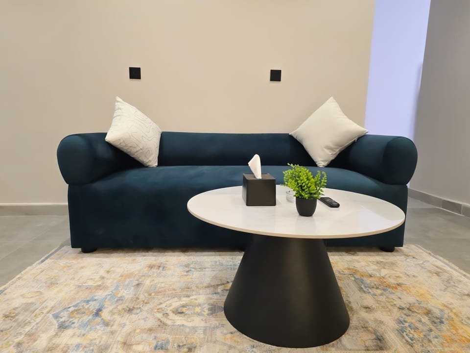 HOMETEL Nrjs BB RUH Apartment in Riyadh