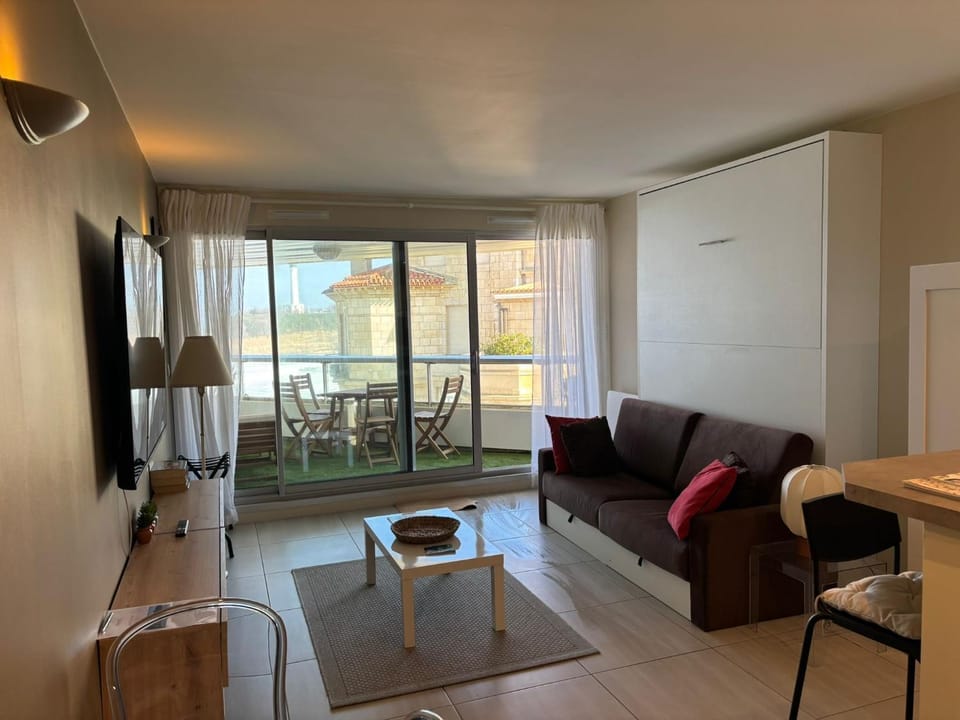 Prince Studio front de mer - residence luxe & thalasso Apartment in Biarritz