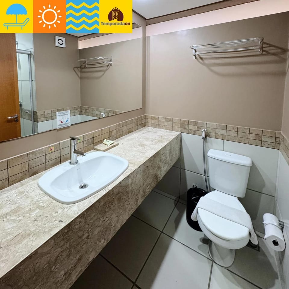 Bathroom, towels
