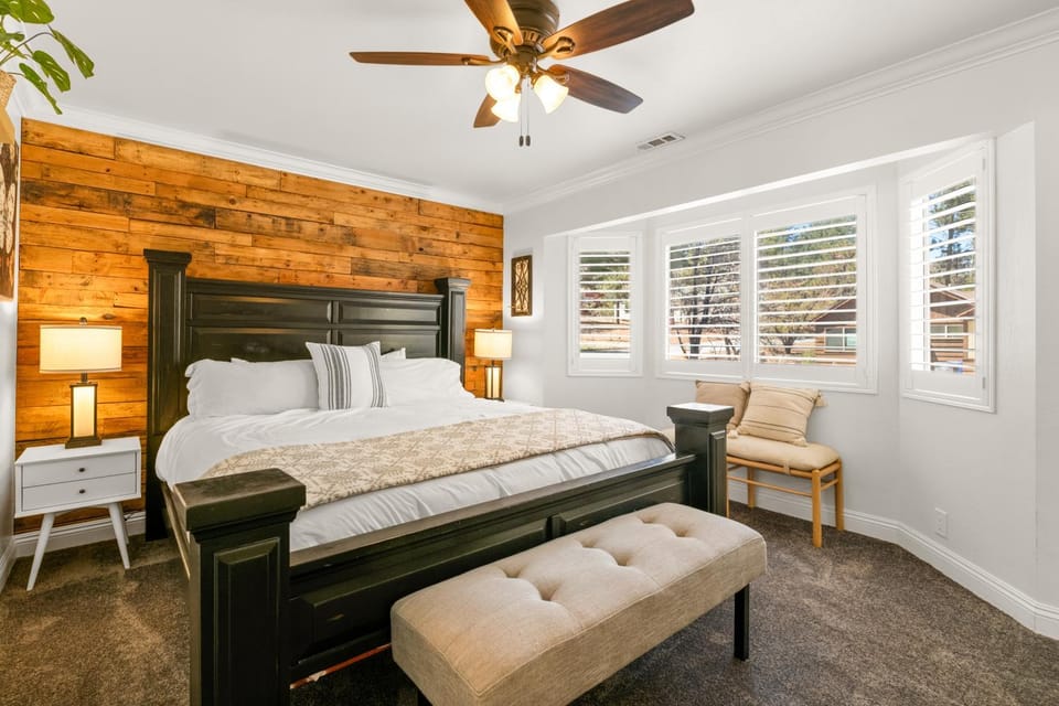 Bed, Bedroom
