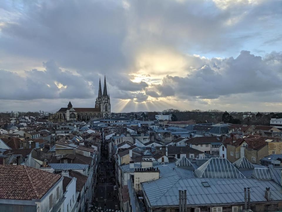 Izar Studio Chambre d'hôtes Bed and Breakfast in Bayonne