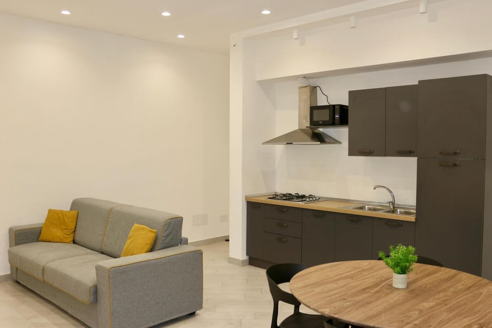 Communal lounge/ TV room, Dining area, kitchen