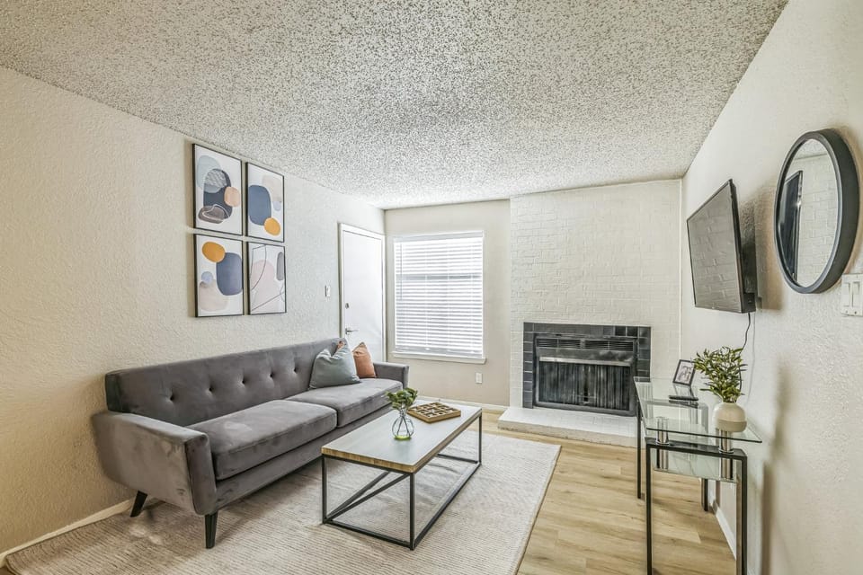 The Landry 255 Spacious and Cozy 1 Bedroom 1bth Apartment in Arlington