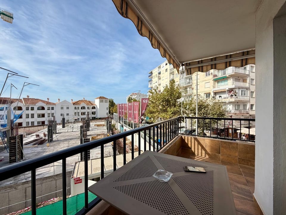 Las Palmeras 15 - 2 Bedroom Apartment with Pool - LUAL Apartment in Nerja