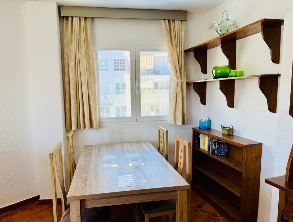 Living room, Lounge or bar