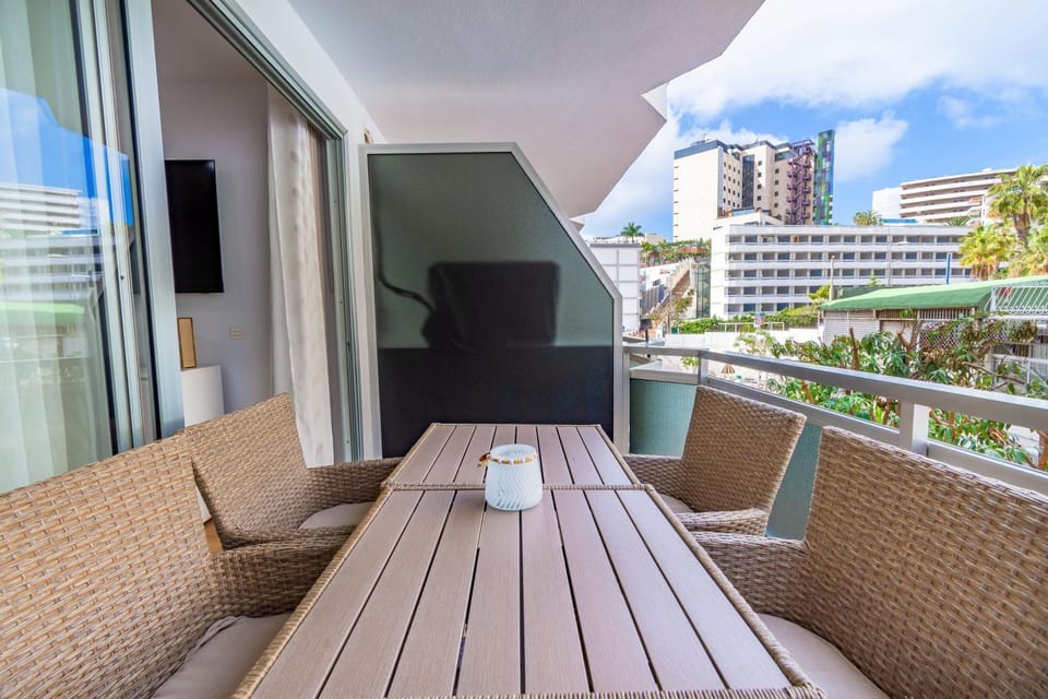 Patio, View (from property/room), Balcony/Terrace