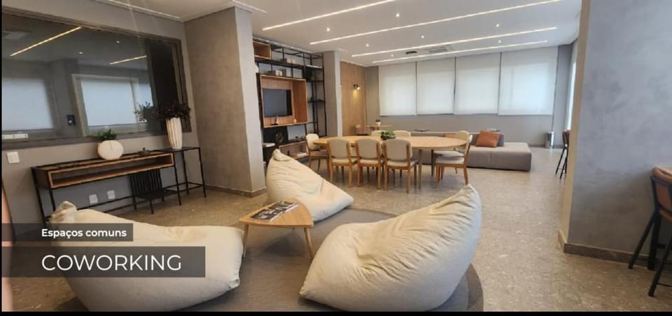 Stay In Faria Lima- Confortável e elegante no melhor ponto da Faria Lima Apartment in Sao Paulo City