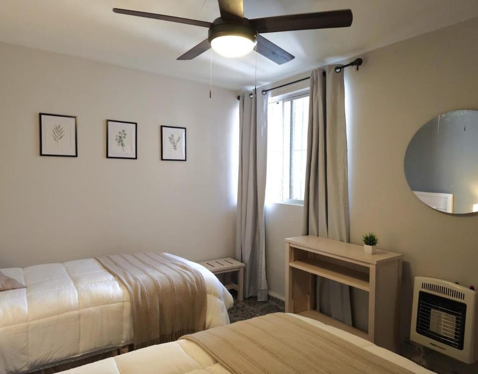 Bed, Photo of the whole room