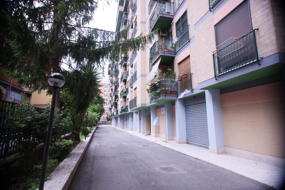 Property building, Facade/entrance