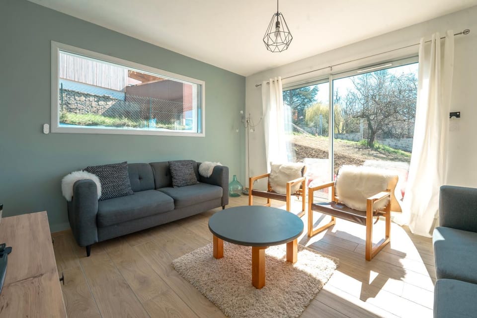 La Maison les Quatre Saisons - Therme - Ski Villa in Auvergne-Rhône-Alpes