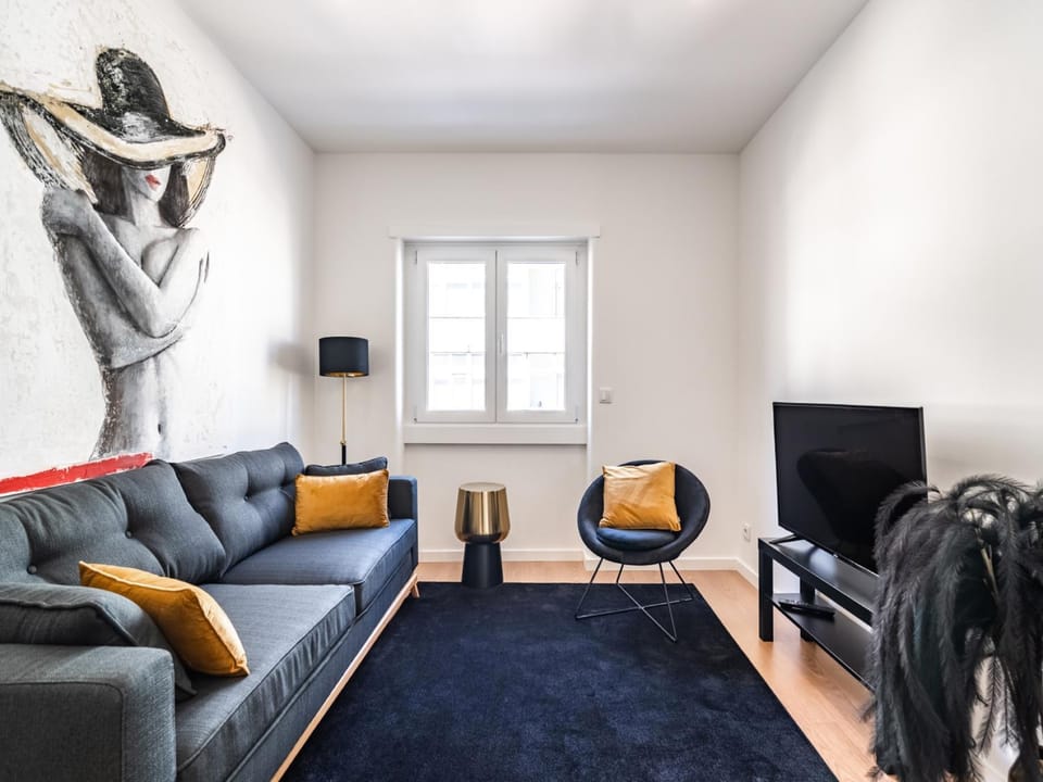 Communal lounge/ TV room, Living room, Seating area