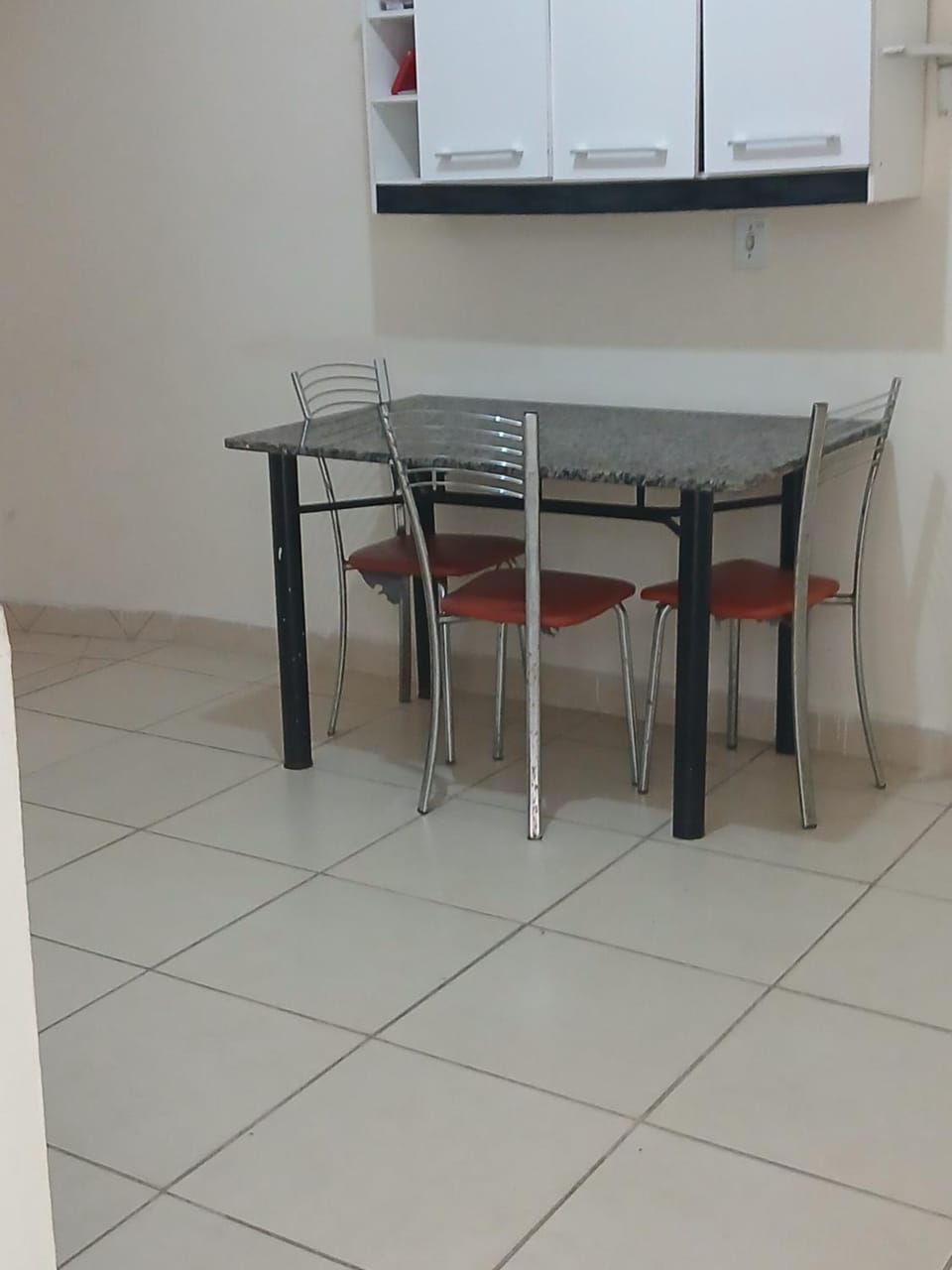 Casas de pequeno porte ocian praia grande sp House in State of São Paulo
