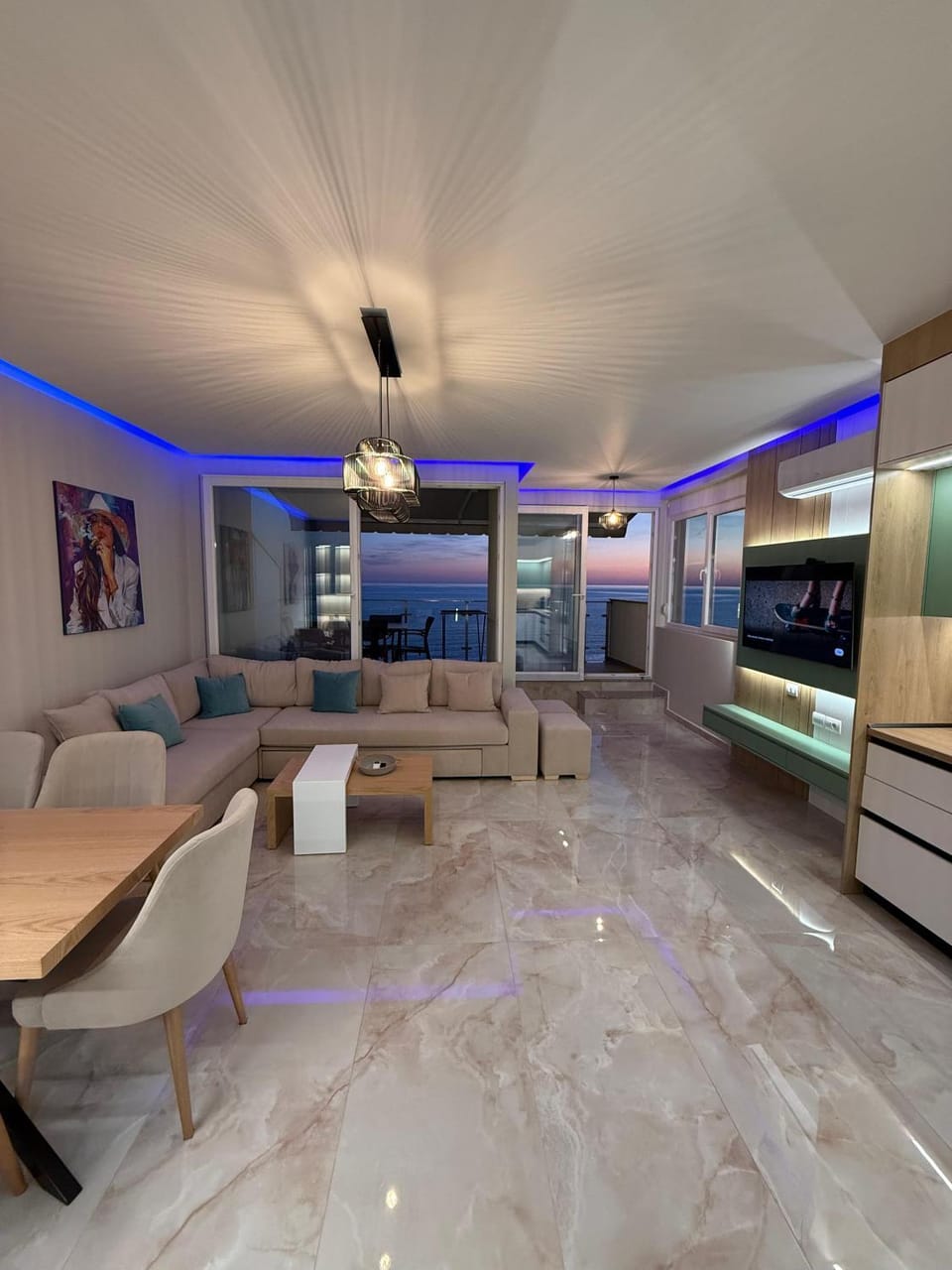 Sea La Vie Luxury Suite Apartment in Europe